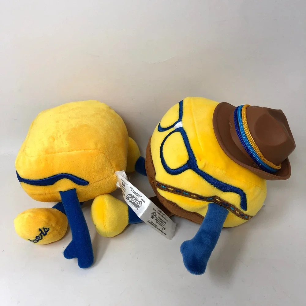 Culver's Plush Set Curdis & Kurdis Von Cheese Yellow Blue Glasses Oktoberfest